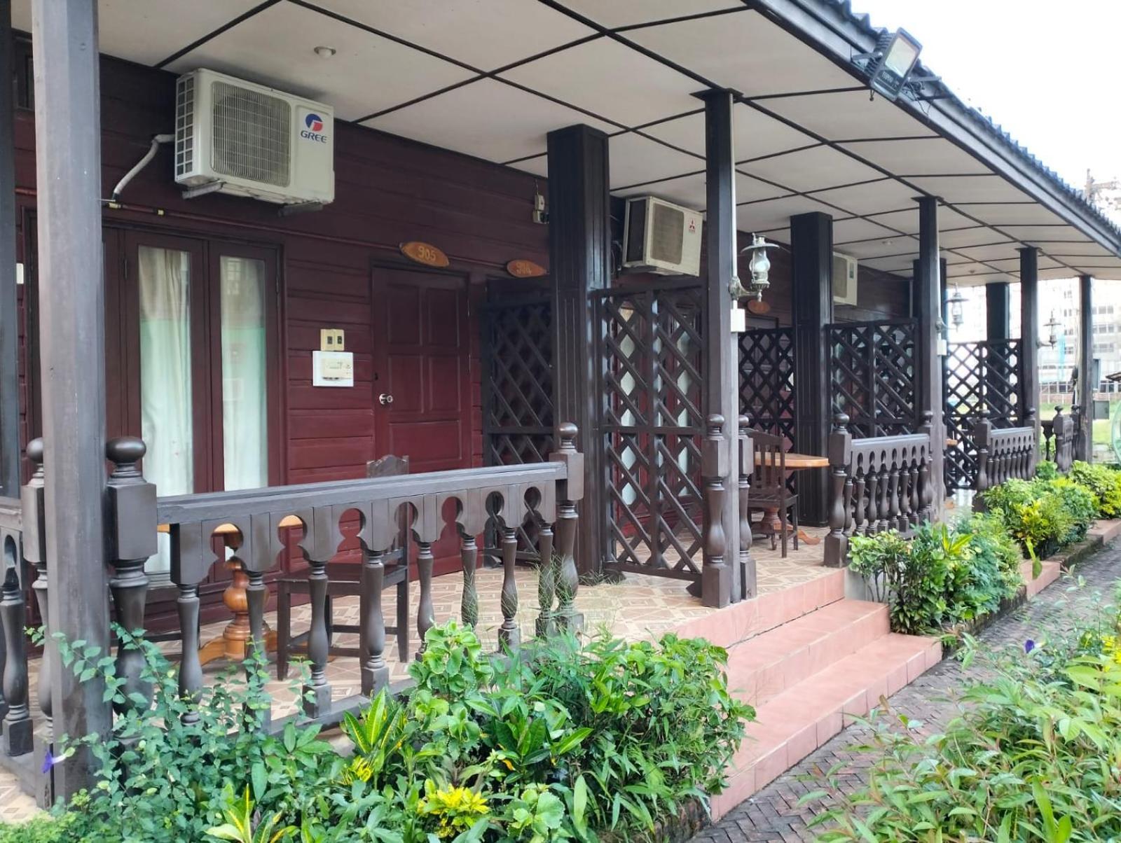 Bungalows Le Jardin Vangvieng Vang Vieng Exterior foto